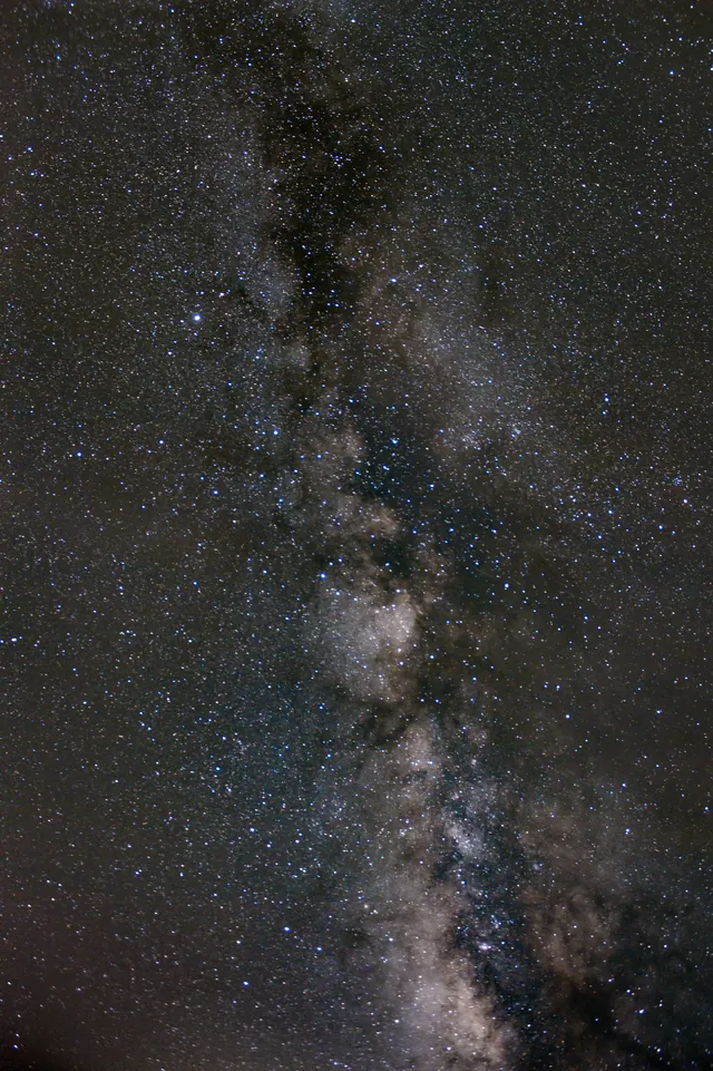A portrait view of the Milky Way reprocessed in PixInsight